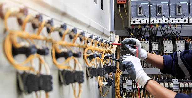 Professional Electrician technician working in Lake Geneva, WI